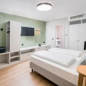 Koos Hotel&apartments - 4* Мюнхен