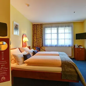 Отель Hotel Elbinsel Free Parking