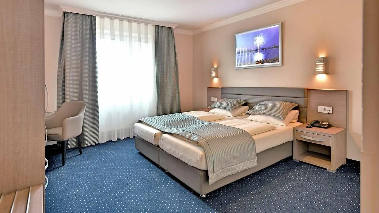 St.Joseph Hotel Hamburg - Reeperbahn St.Pauli Kiez